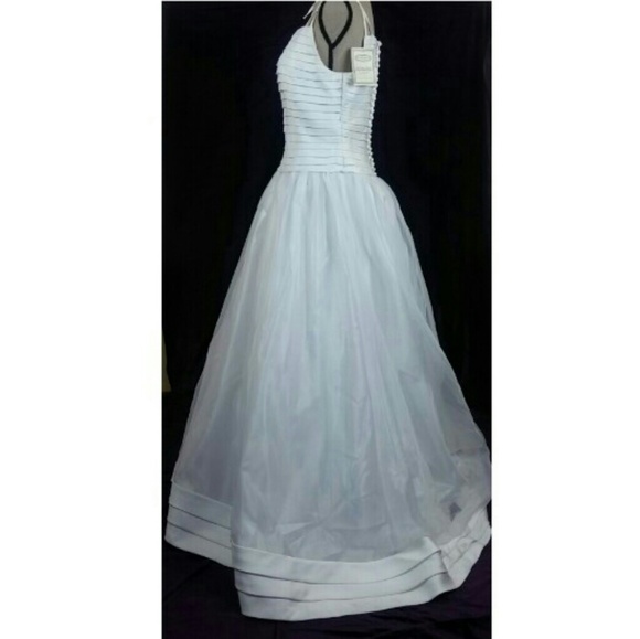 Alfred Angelo Wedding Dress White Train Simple - Picture 3 of 8